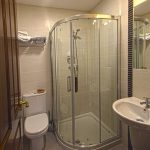 Hostal Rural La Fuente de Rabe baño