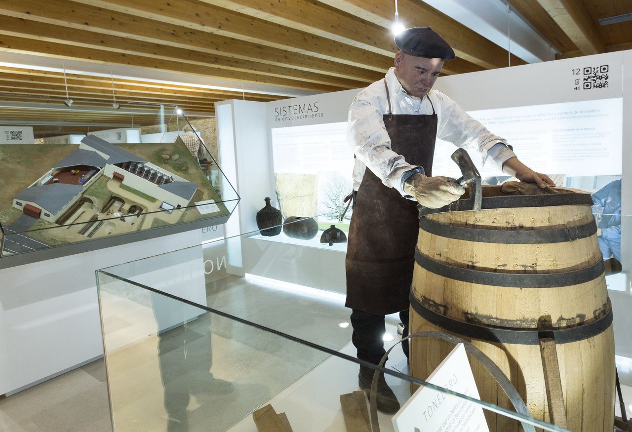 MUSEO PROVINCIAL VINO20150330_8231