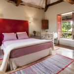 dormitorio la madrigata casas rurales para grupos en León