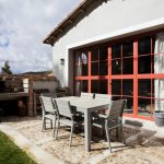 patio la madrigata casas rurales para grupos en León