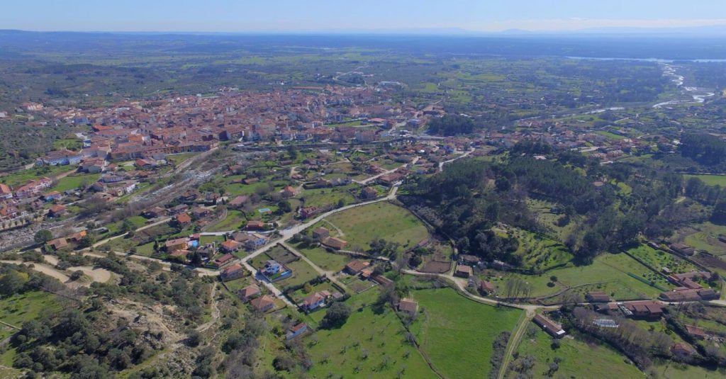 La Guarida del Oso panorámica de Candeleda