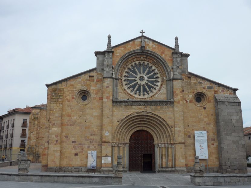 que ver y hacer en Ávila